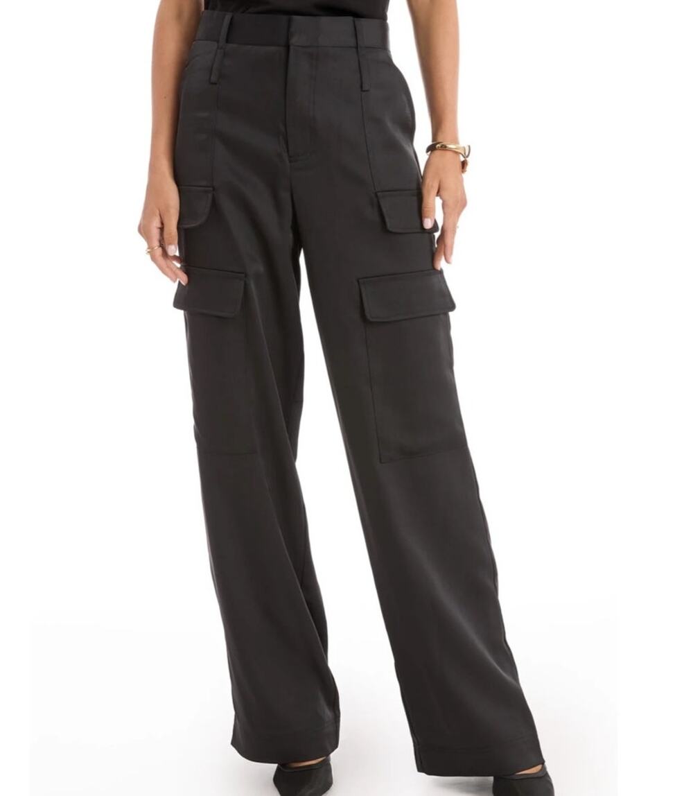 Noli Yoga NWT Black Milan Satin Cargo Pants Wide Leg Size 0